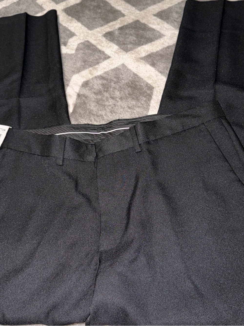 Kenneth Cole reaction. Men’s 36X34 new with tags black slim fit dress pants